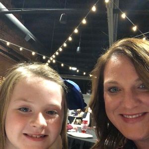 Meet your Posher, Kassi